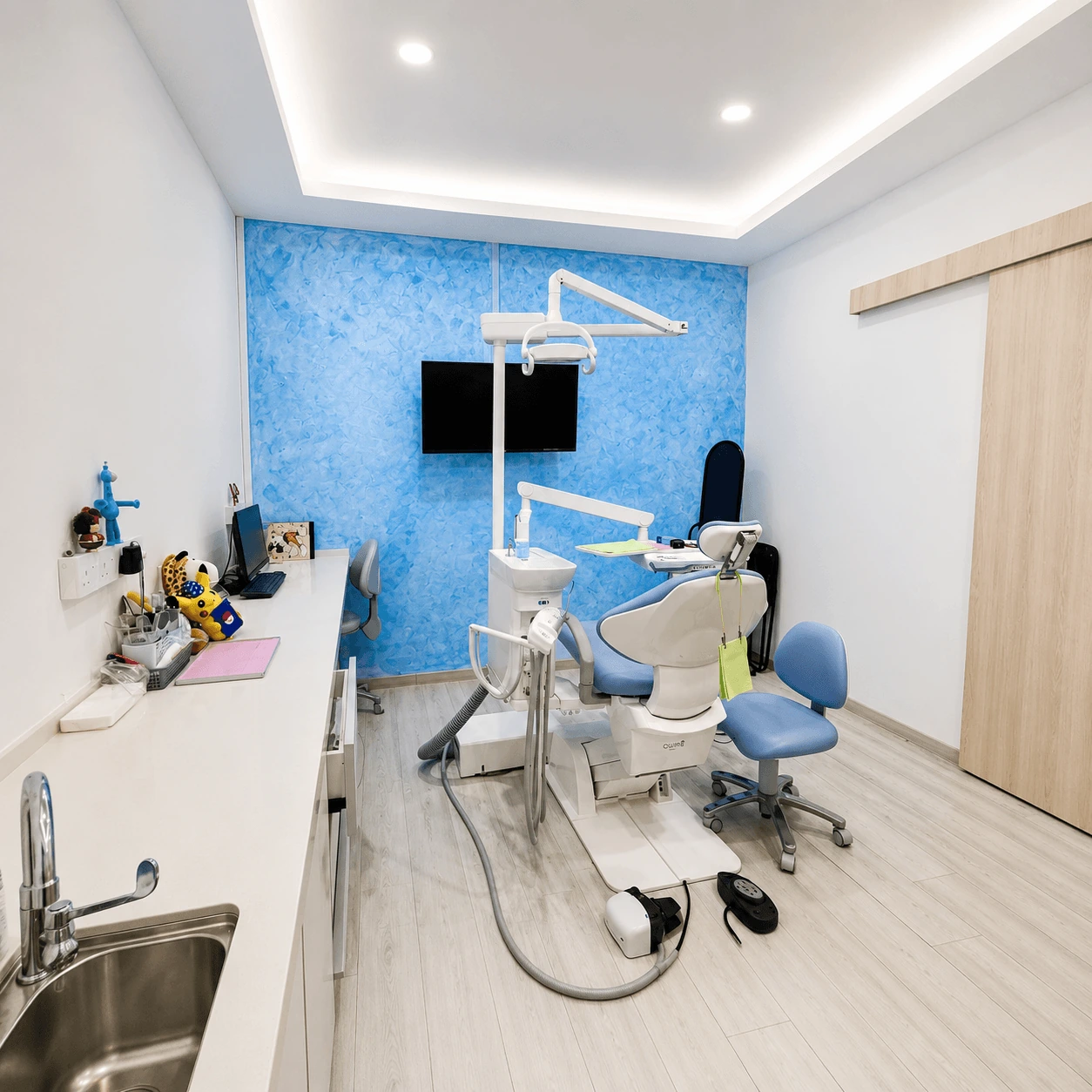 Dental treatment room at Tooth Buddy Dental Clinic Quayside Mall